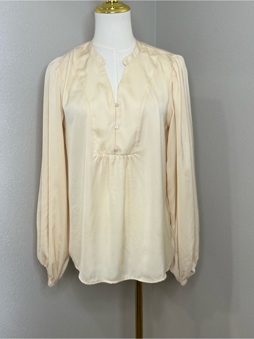FDJ French Dressing Jeans Long Sleeve Popover Blouse Cream Size Small NWT